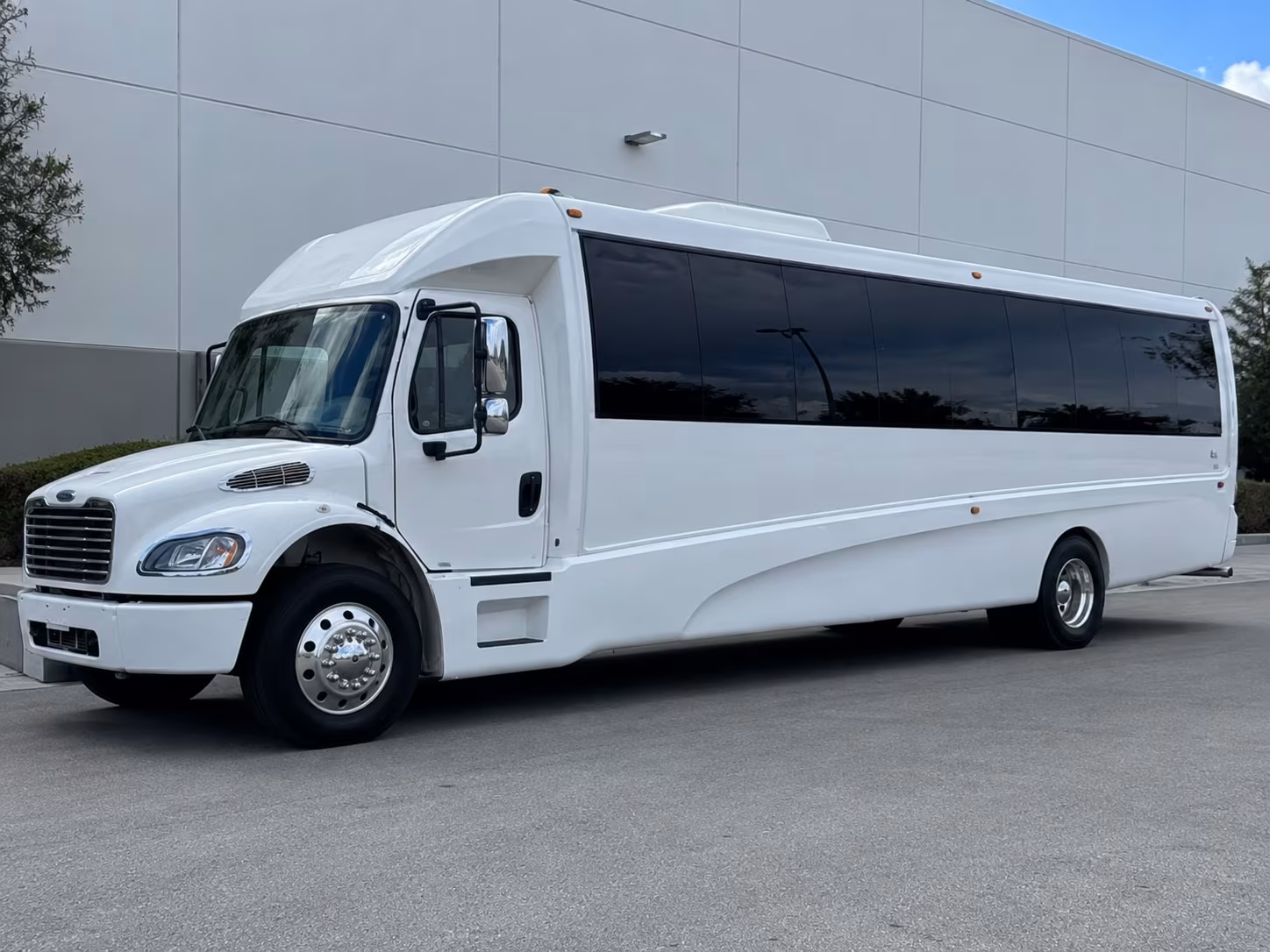 costa mesa quincea n era sweet 16 party bus rental