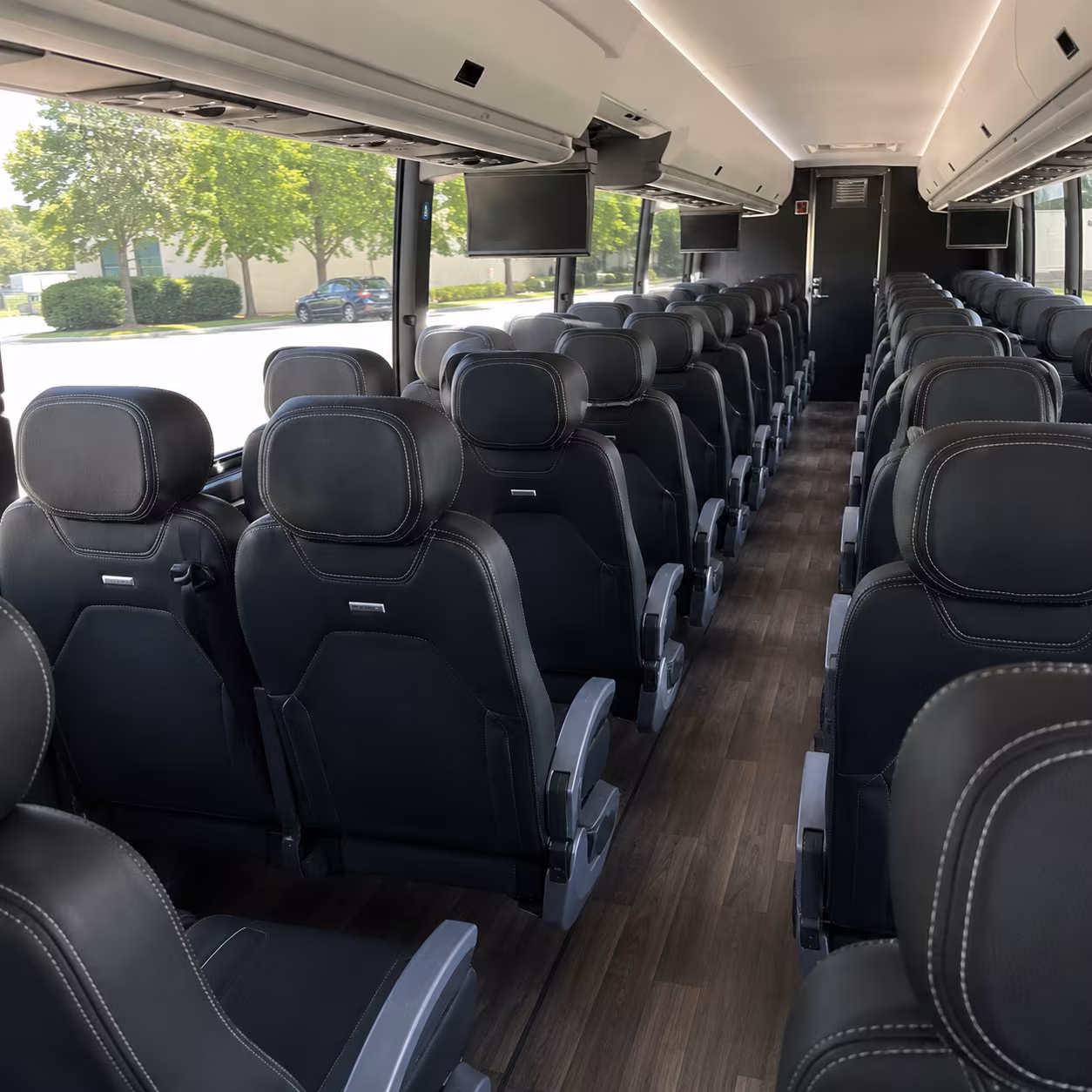 long distance bus transportation for costa mesa corporate groups and conference teams